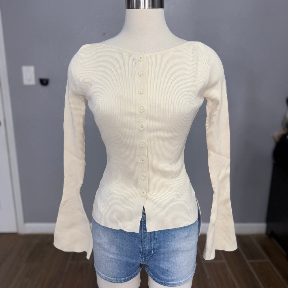Princess Polly Tahnia Off Shoulder Button Up Top Butter, US 4